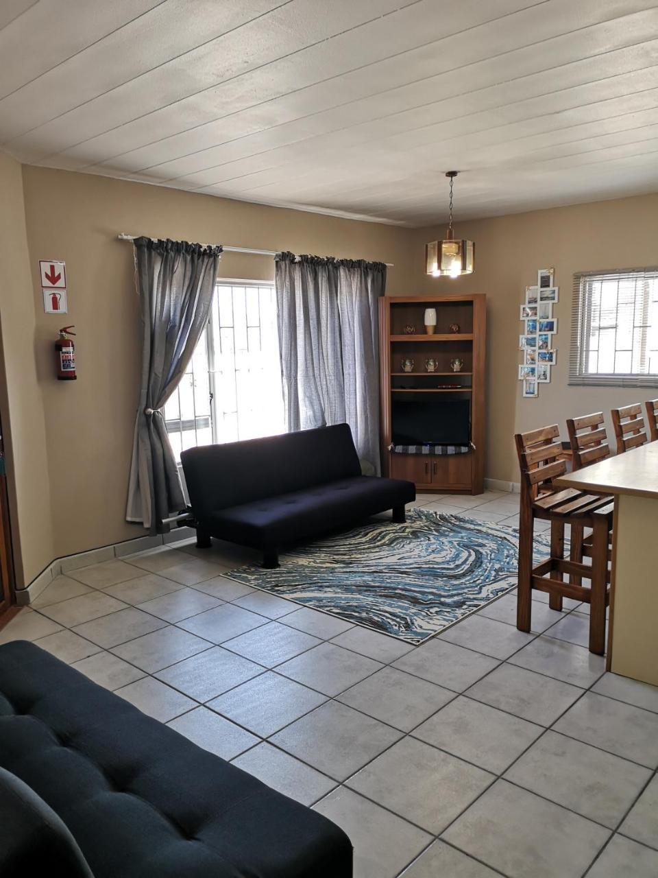 Starfish Guesthouse Lüderitz Eksteriør billede