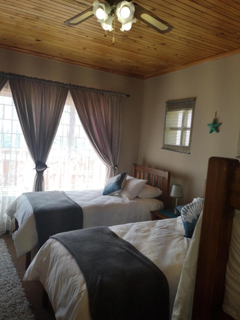 Starfish Guesthouse Lüderitz Eksteriør billede