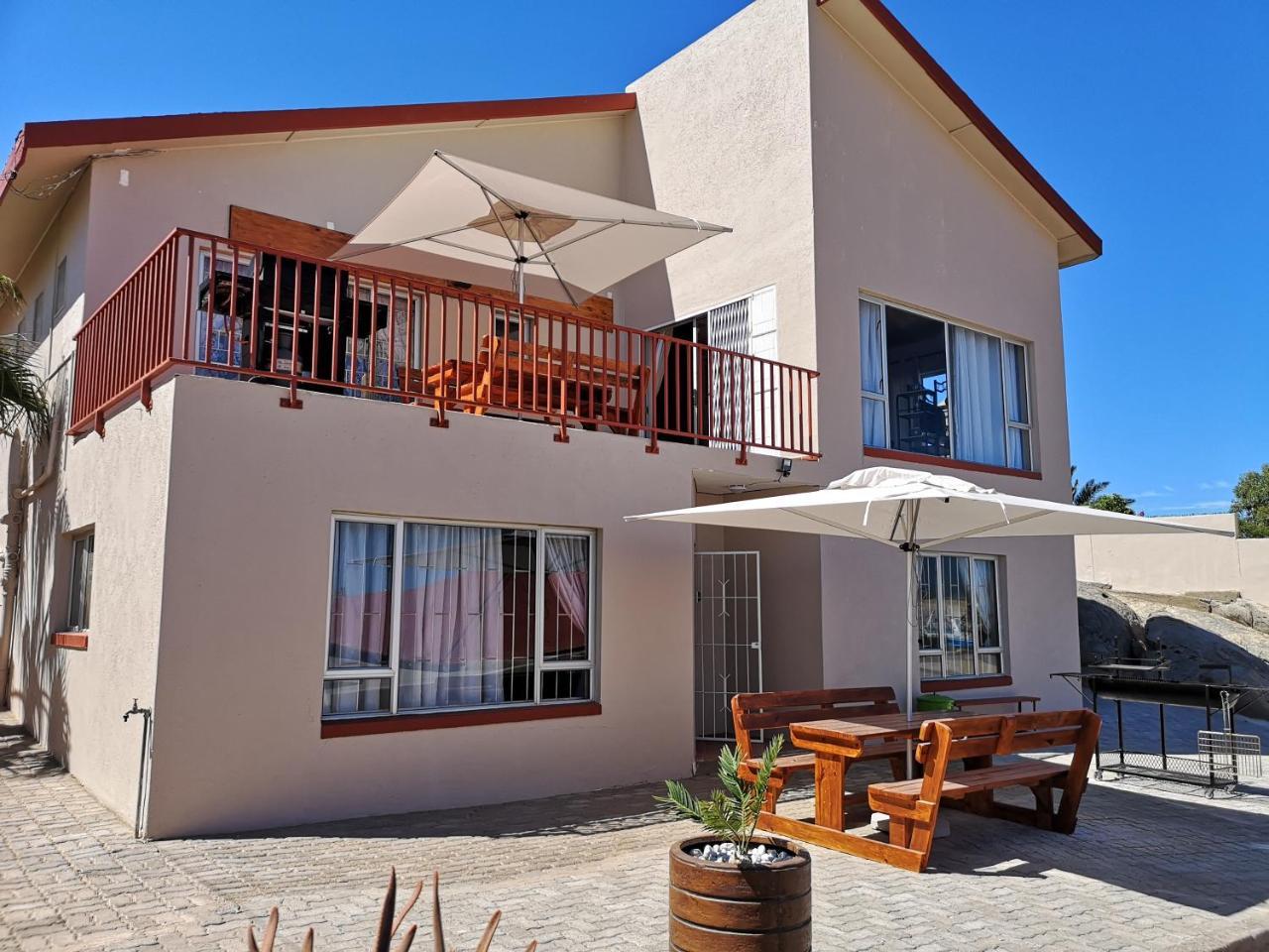 Starfish Guesthouse Lüderitz Eksteriør billede